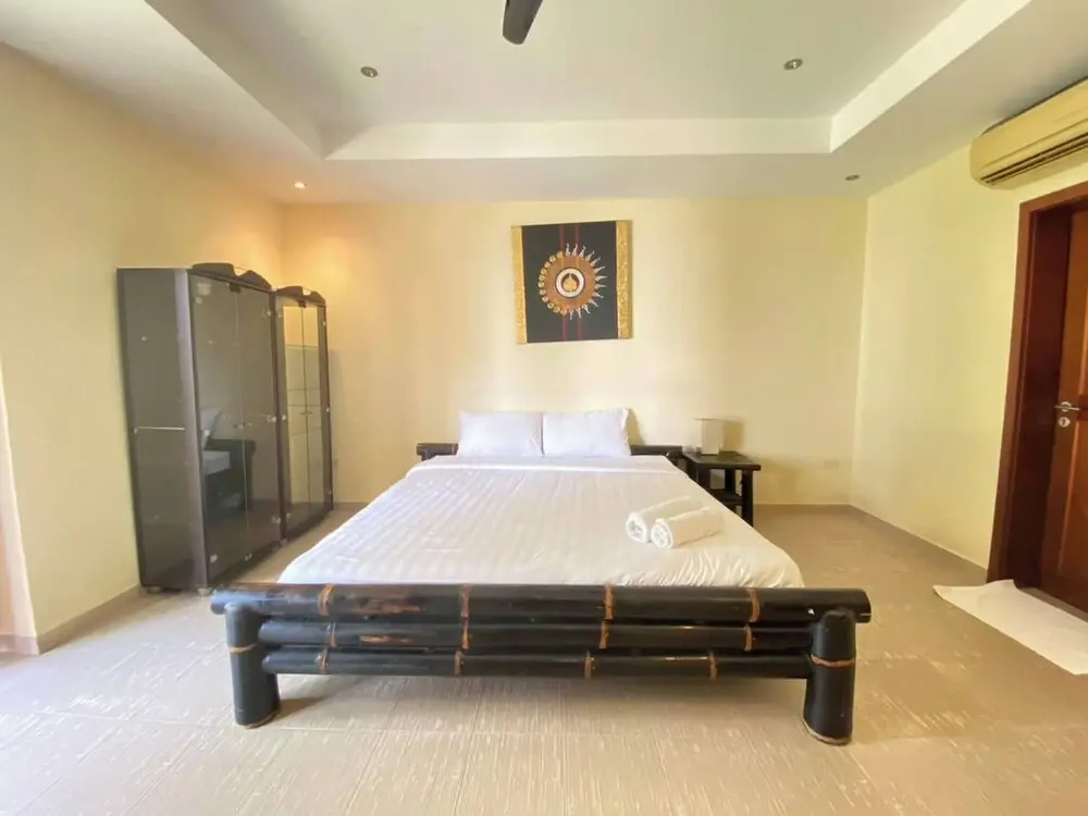 Tropical Luxury 4BR Pool Villa w Game Area