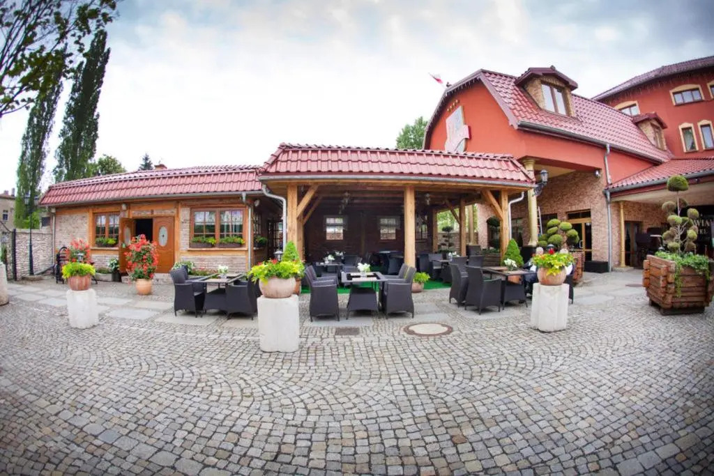 Oławian Hotel