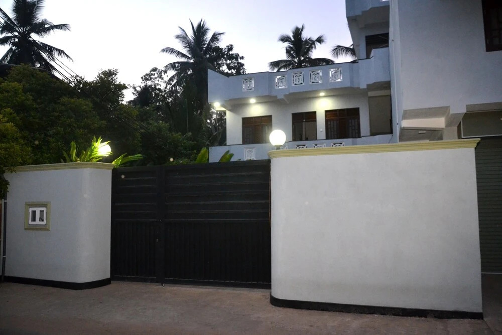The Gray Villa
