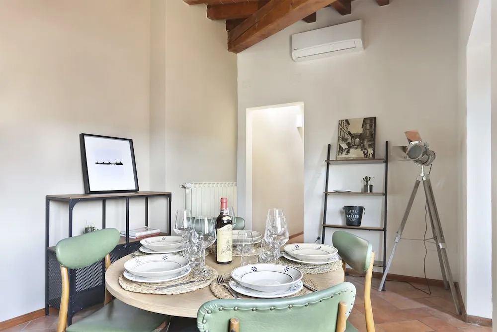 JuNa Apartment in Santo Spirito