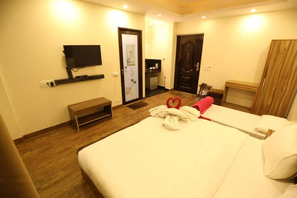 Avenue 18 Resort