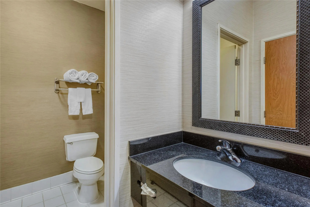 SureStay by Best Western Mount Pleasant Racine