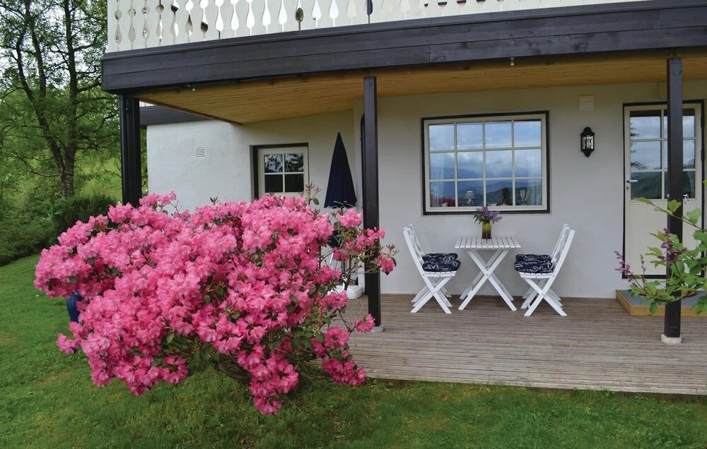 Awesome Apartment in Norheimsund With Wifi
