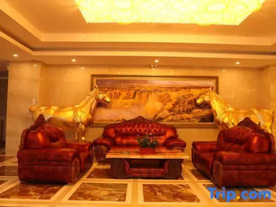 Kaedes Royal Palace International Hotel