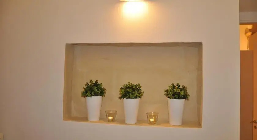 Glorias House