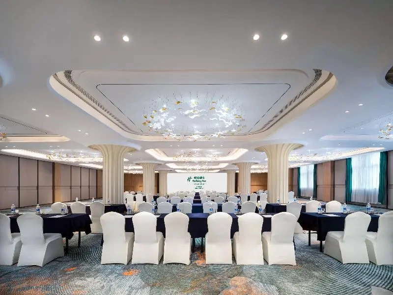 Holiday Inn Ningbo Beilun by IHG