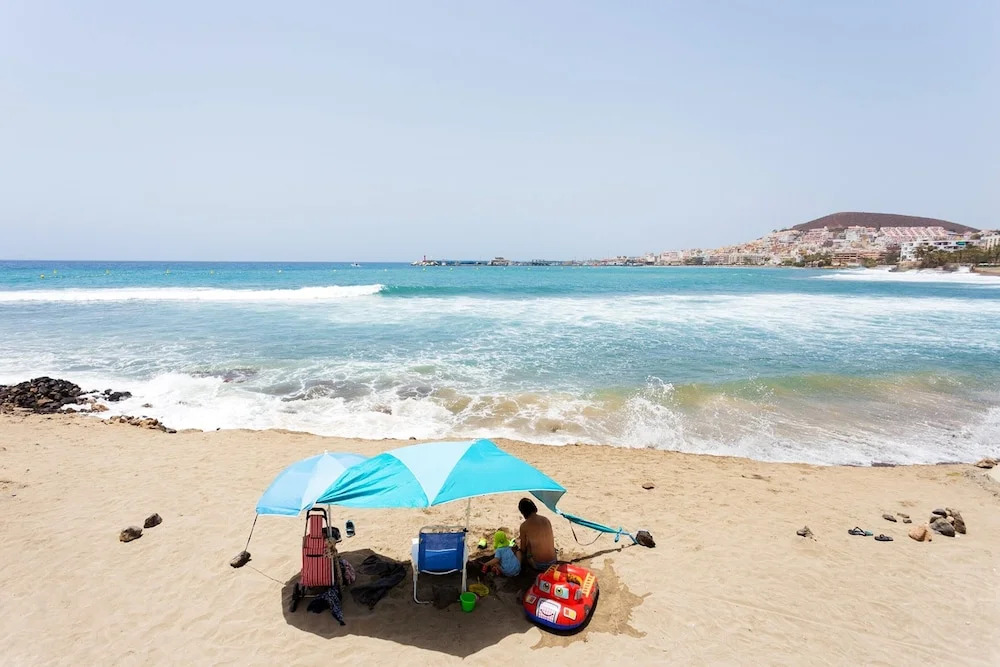 Apartment With 3 Bedrooms in Los Cristianos, With Wonderful sea View, Shared Pool, Furnished Balcony Near the Beach