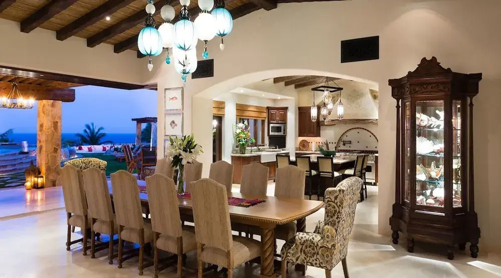 Beautiful Holiday Villa in a Prime Location in Cabo San Lucas 1007