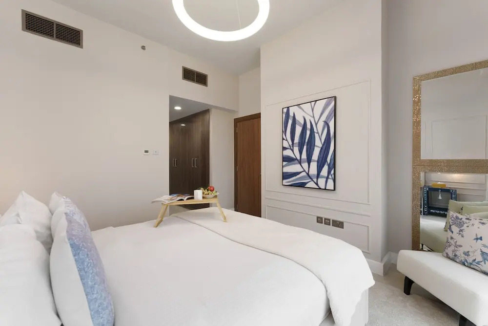 Maison Privee - Modern Living with Premium Amenities close to Marina