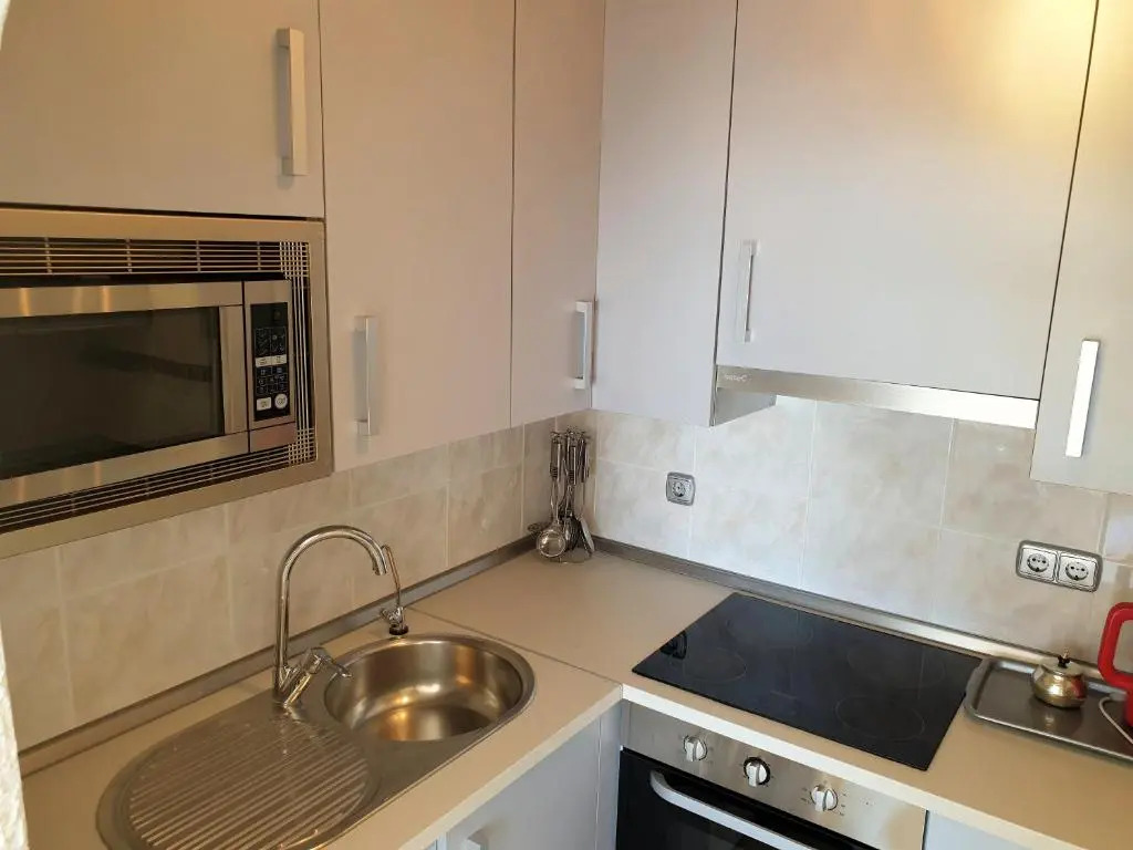 Spacious And Refurbished Apartment with Sea Views in Skol Marbella 439