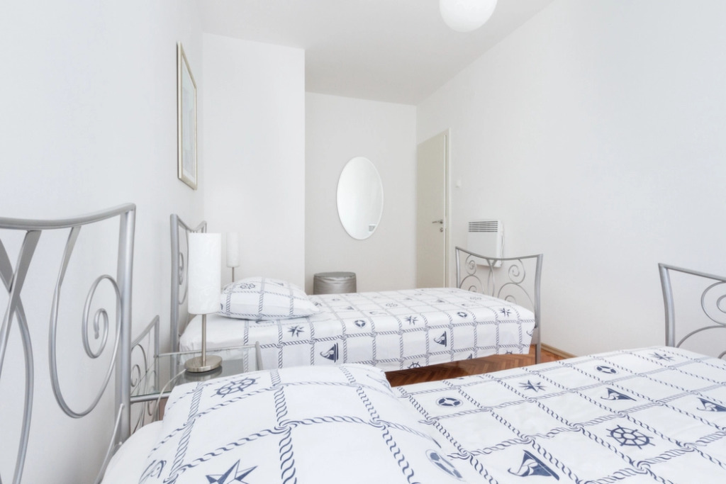 Apartment Neven - comfortable & great location: A1 Split, Riviera Split