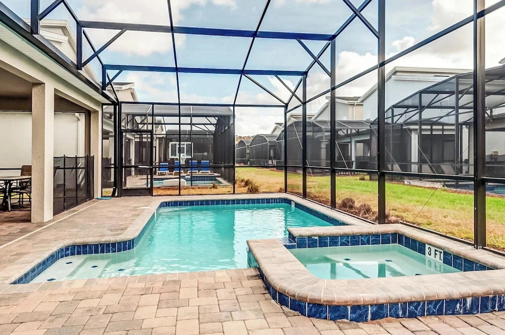 Family-friendly House With Private Pool & Game Room