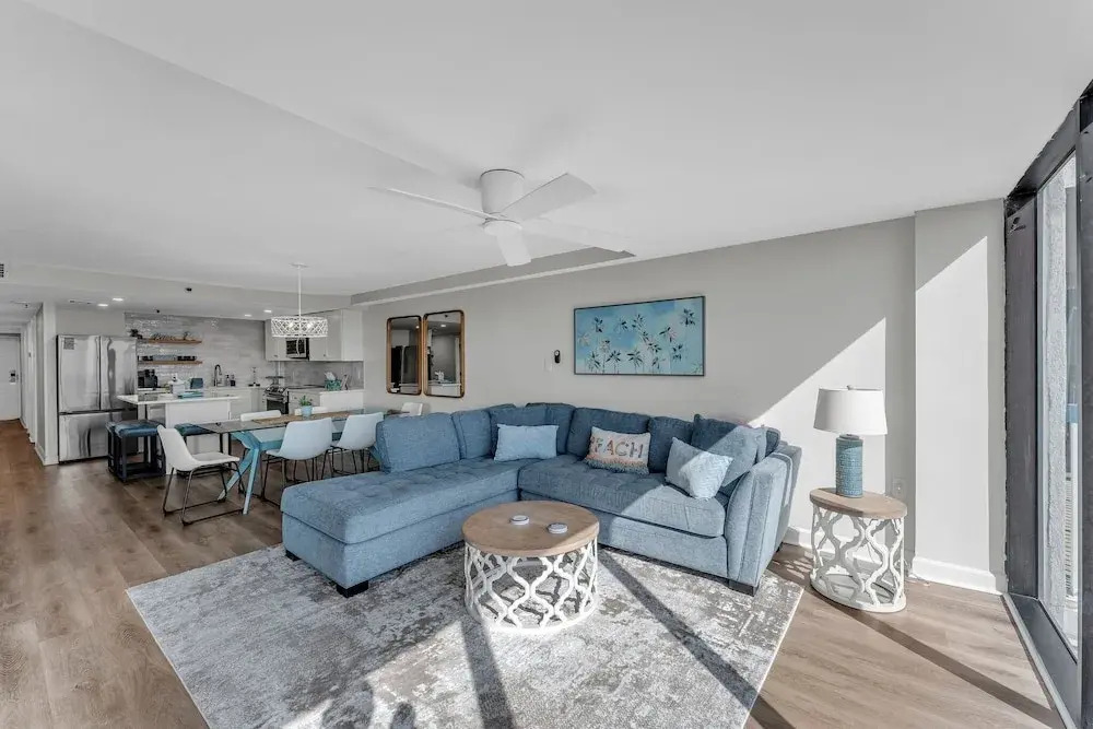 Oceanfront Gem Pool, Balcony, Modern Touch 3 Bedroom Condo