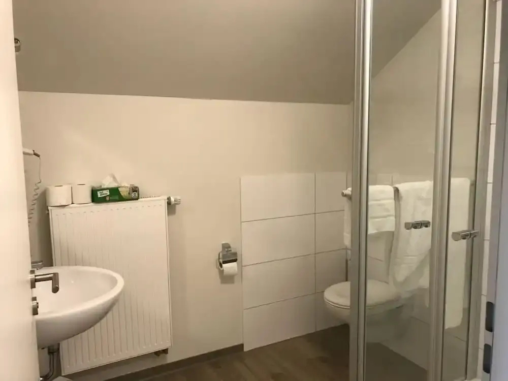 Pension & Restaurant zur Wertachau