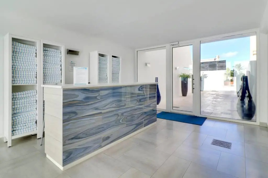 Luxe Spacious and Modern 3BR with Ocean Views