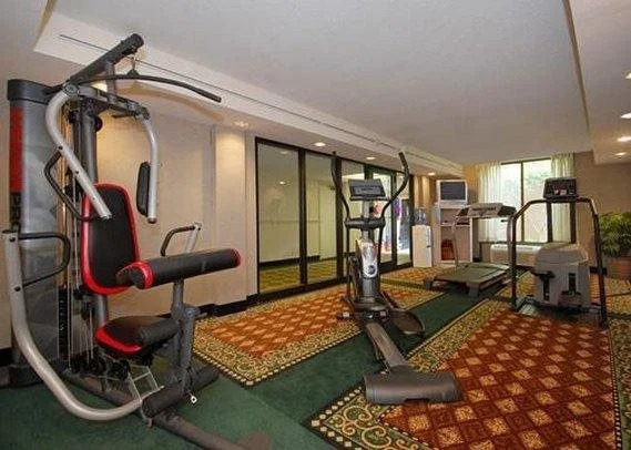 Clarion Hotel & Suites Conference Center