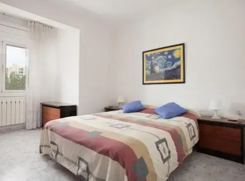 Bright Apartment Close To Congress Center & Port