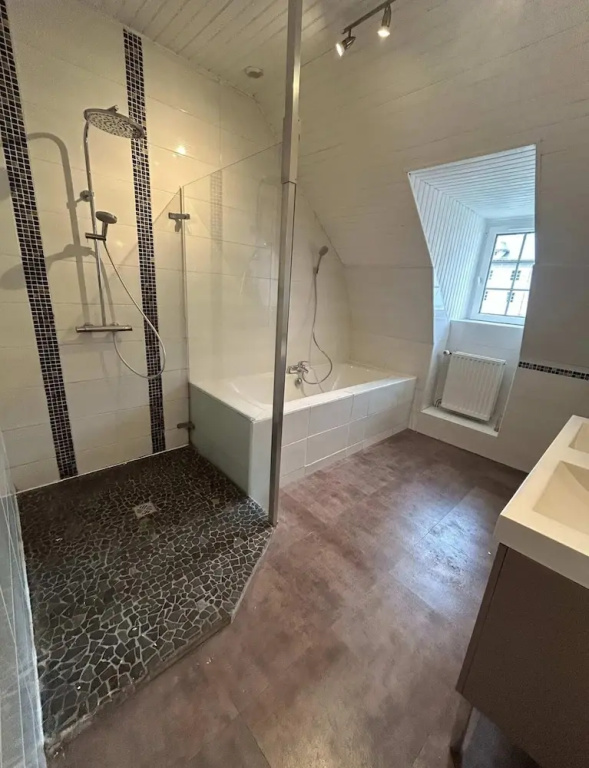 Large Duplex in the Heart of Murat
