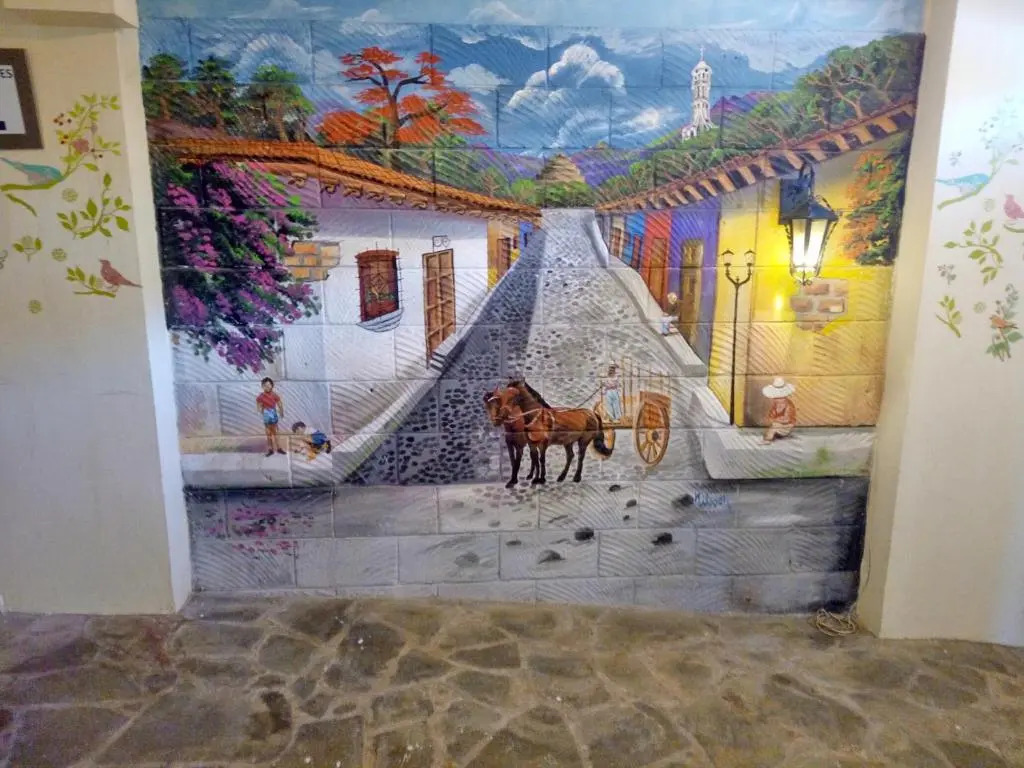 Hotel Tazumal House