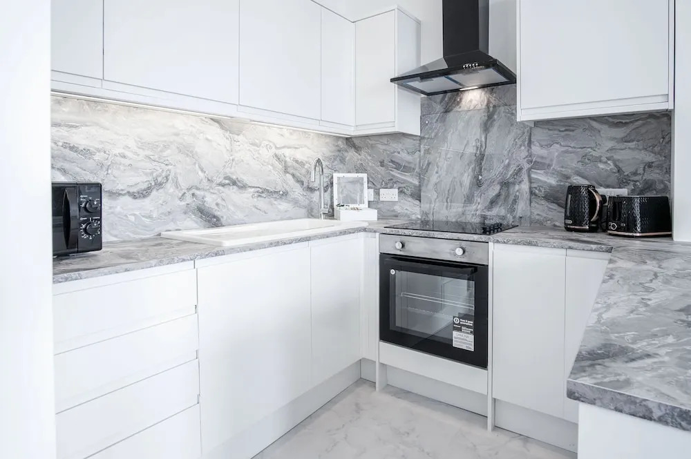 St Catherine's View - 2 Bedroom - Panorama - Tenby