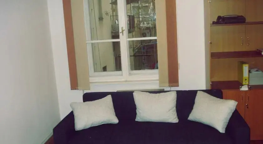 Apartment Miku