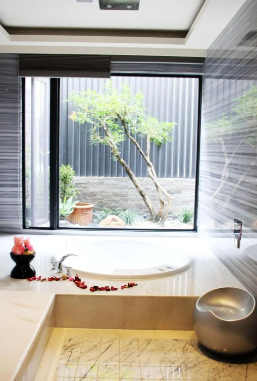 Yin Shui Han Motel