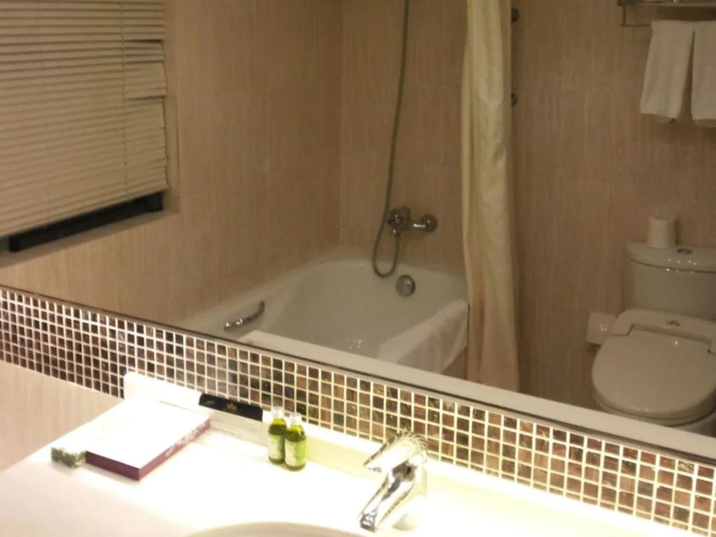 Suzhou Regalia Serviced Residences