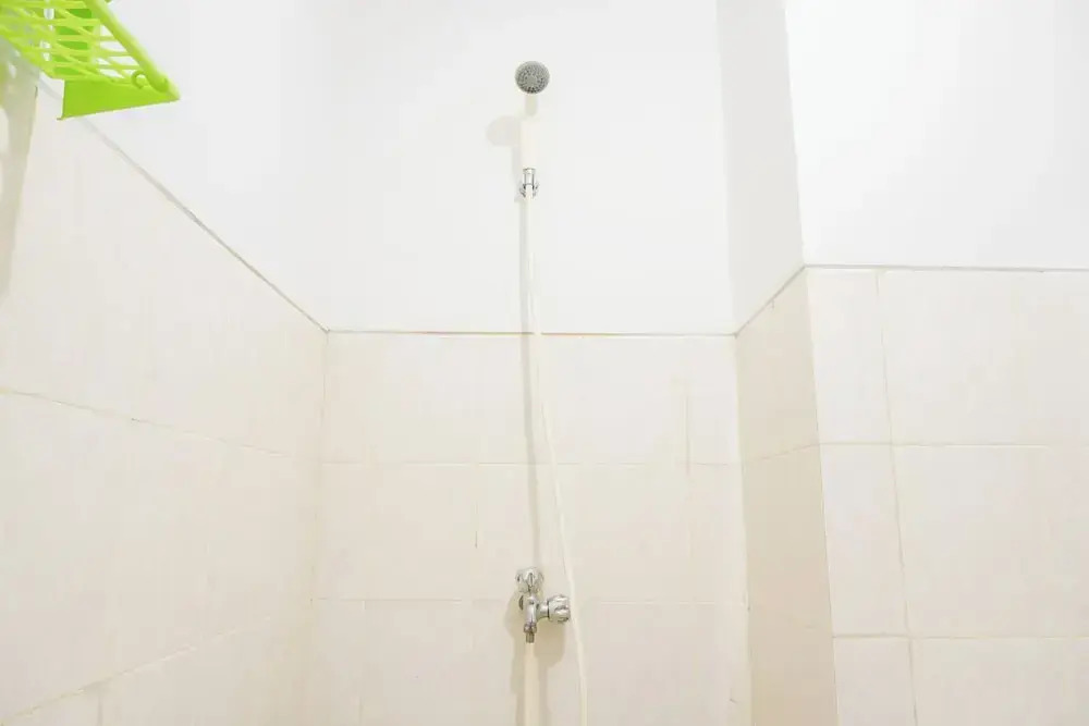 Comfort And Cozy Living Studio At Park View Condominium Apartment