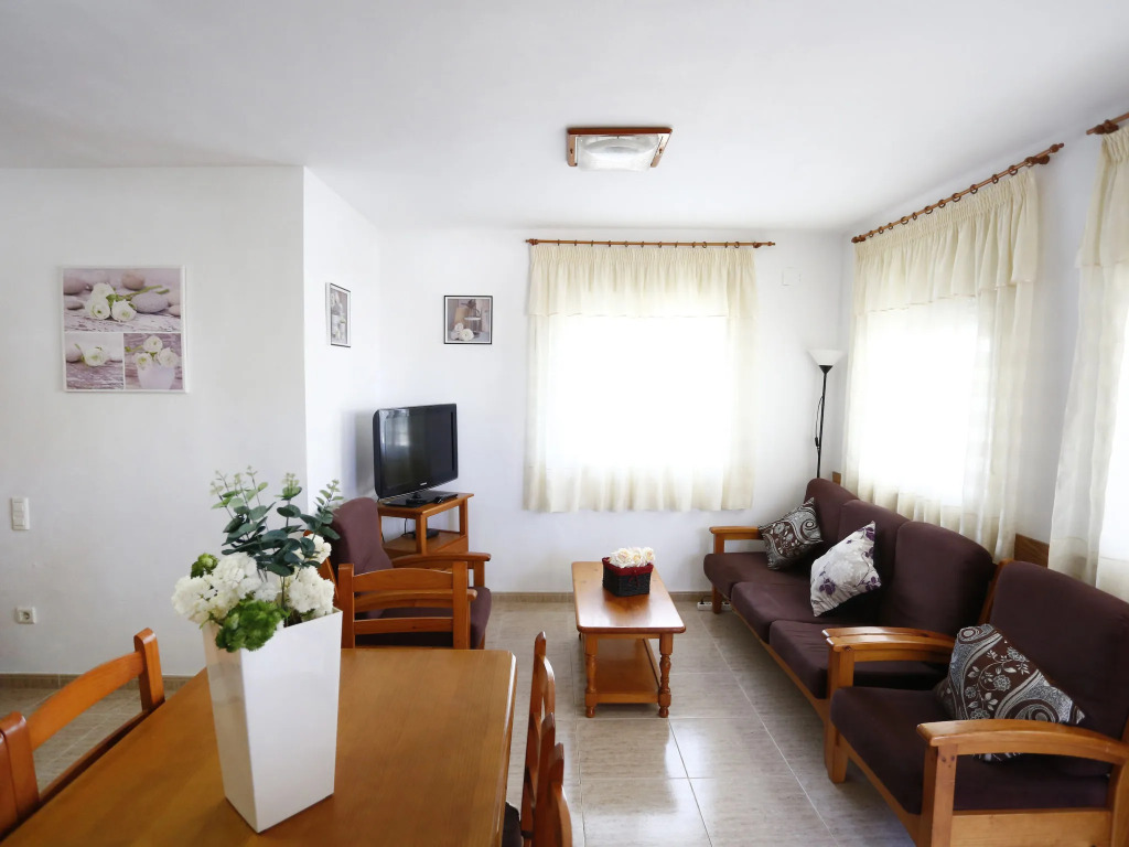 Holiday Home Vicky by Interhome