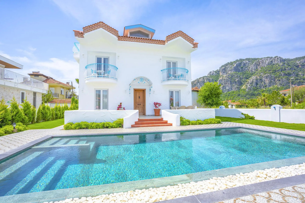 Villa Blue Island