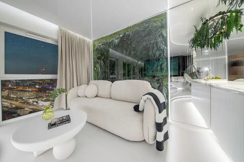 Amber & Wood 5 min to Old Town Parking River View & Balcony by UniqueRent