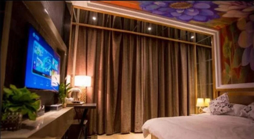 Starway Hotel Hami Railway Station