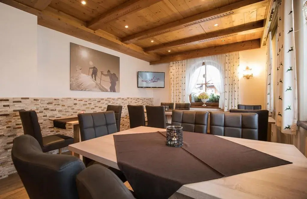 Hotel Alphof Stubaital