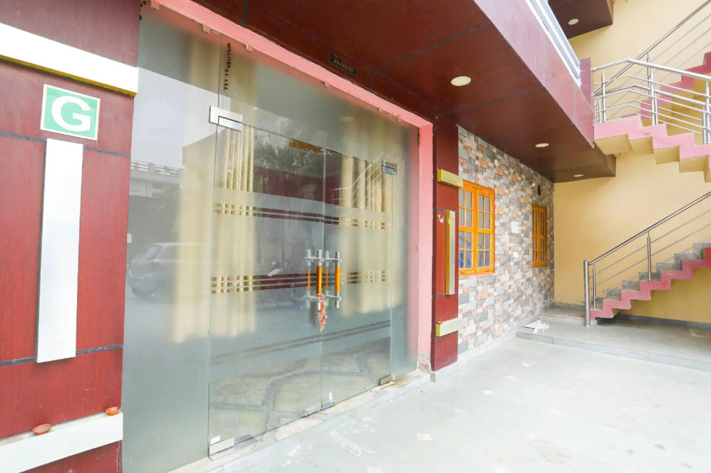 Bbc Hotel & Banquet by OYO