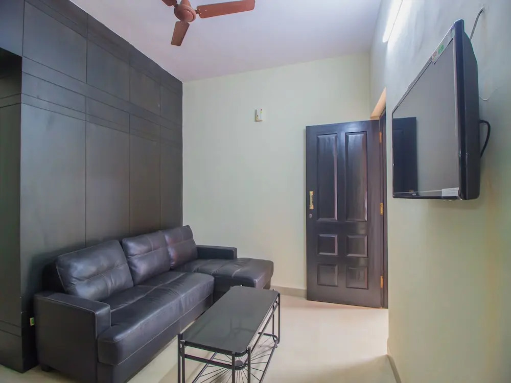 OYO 16698 Home Field View 2BHK Utorda