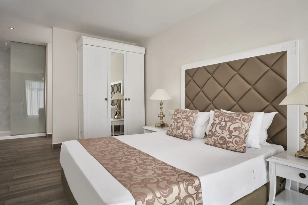 Sandy Villas Resort by Rizos Resorts