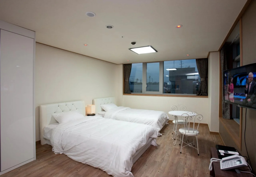 YD Residence