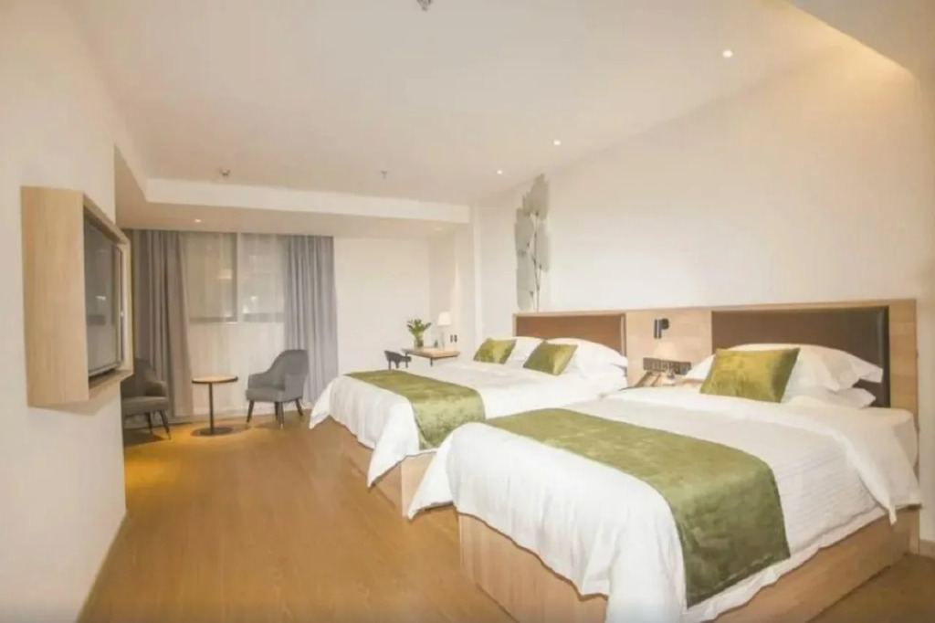 GreenTree Inn Express Taizhou Jiangyan Hardware City