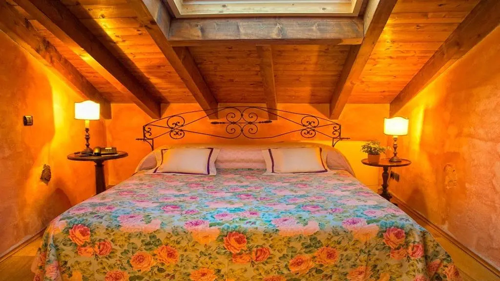 Hotel Locanda Dei Mai Intees