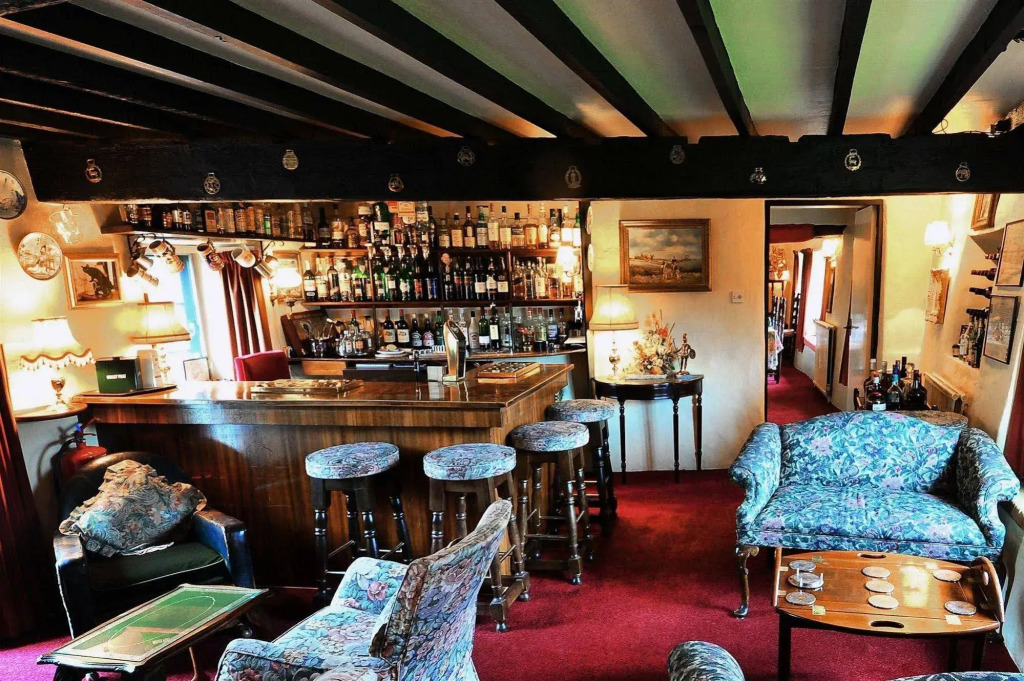 The Barton Cross Hotel