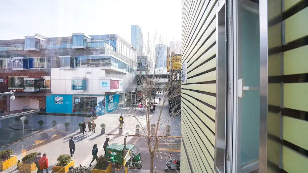 Cactus space- Sanlitun South Street Apt