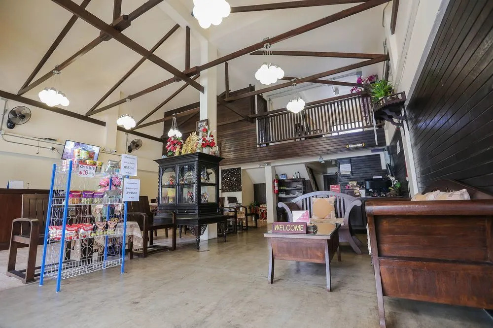 ZEN Rooms Changmoi Soi 2