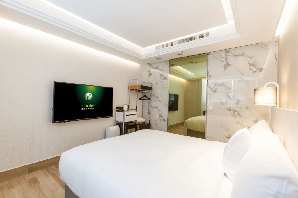 i hotel 中壢館