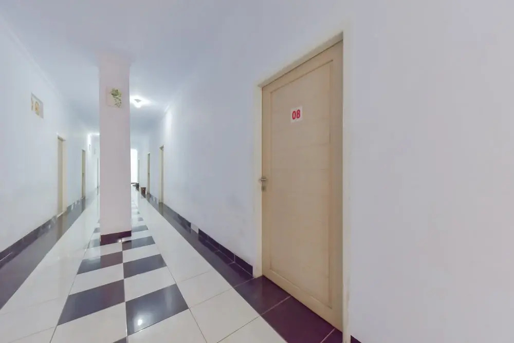 RedDoorz Syariah near Ramayana Mall Tarakan
