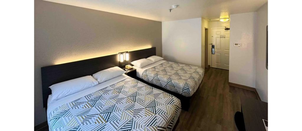 Motel 6-Glenview, IL - Chicago North