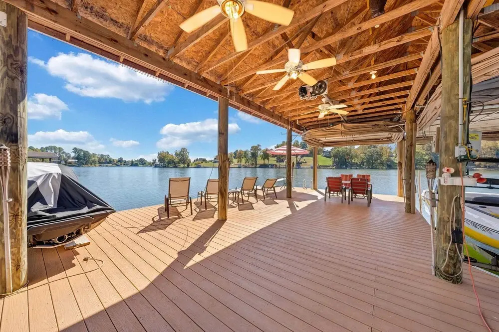 Family Lake Retreat w/ Screened Deck