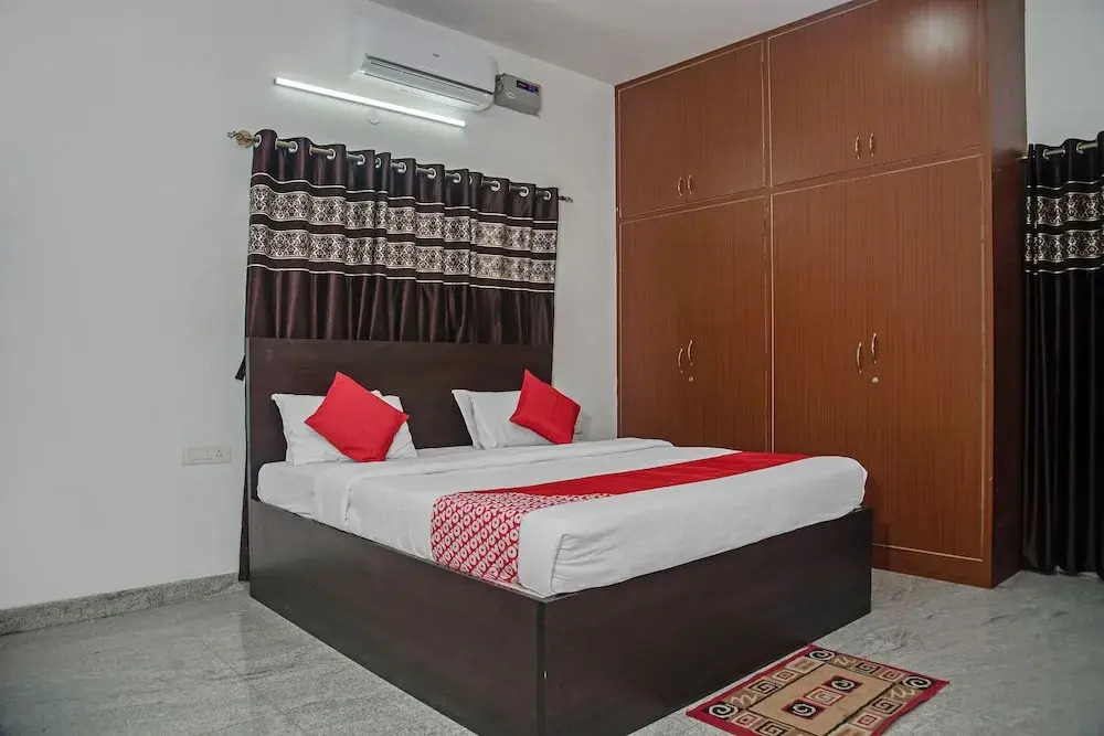 Oyo 49581 Hotel Prince Delight