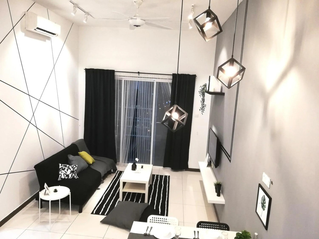 Puchong Skypod Residence, High Floor Balcony Unit, Walking Distance to IOI Mall, 10min Drive to Sunway