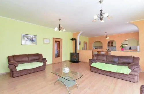 House Ivana 1664