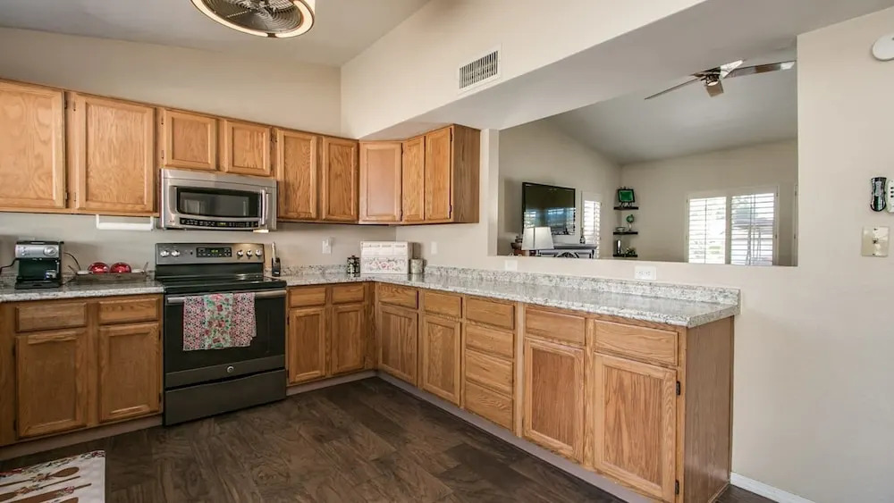 Scottsdale Kierland 3 Bdrm With Sparkling Pool!